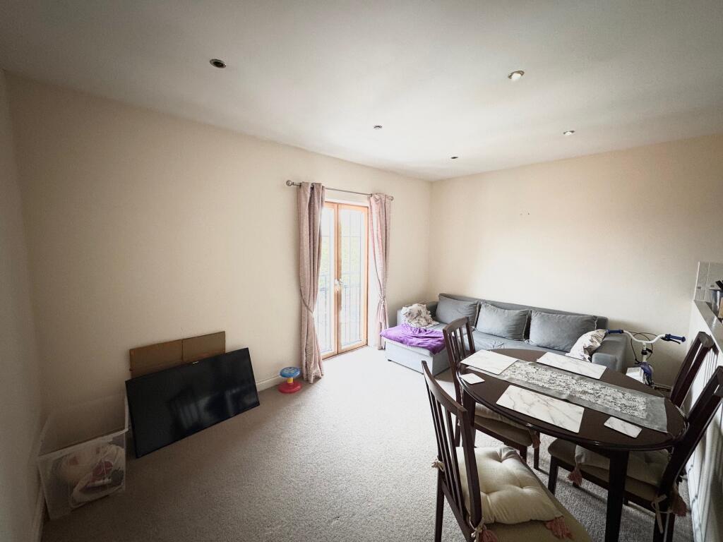 Main image of property: Weavers Court, Hinckley, LE10 0BT