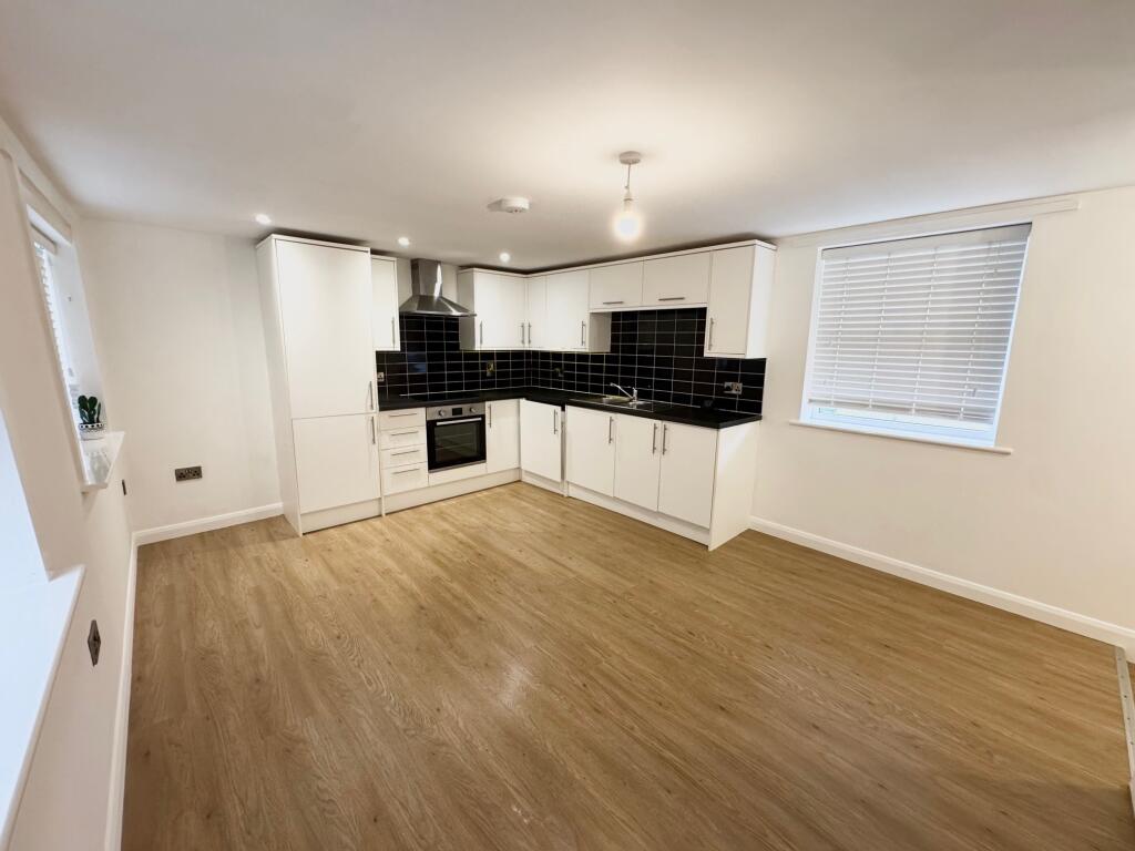 Main image of property: Temple Street, Rugby, CV21 3TB