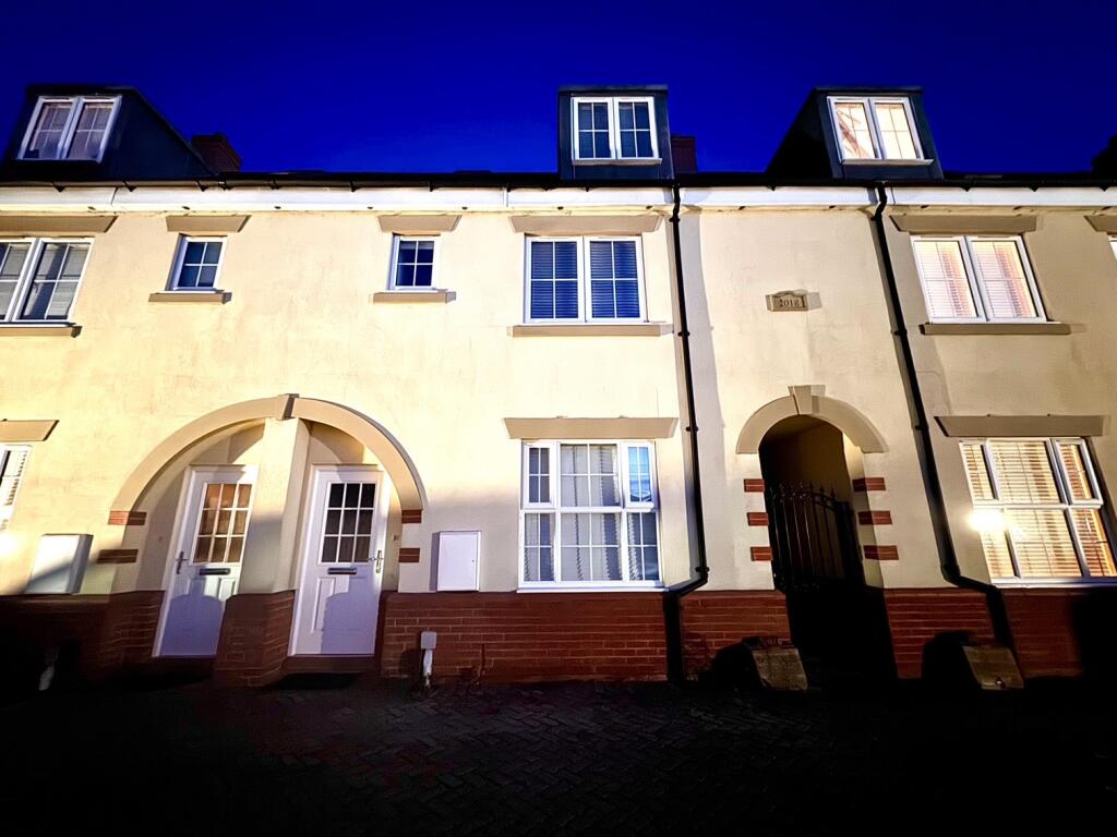 Main image of property: Temple Mews, Rugby. CV1 3DR