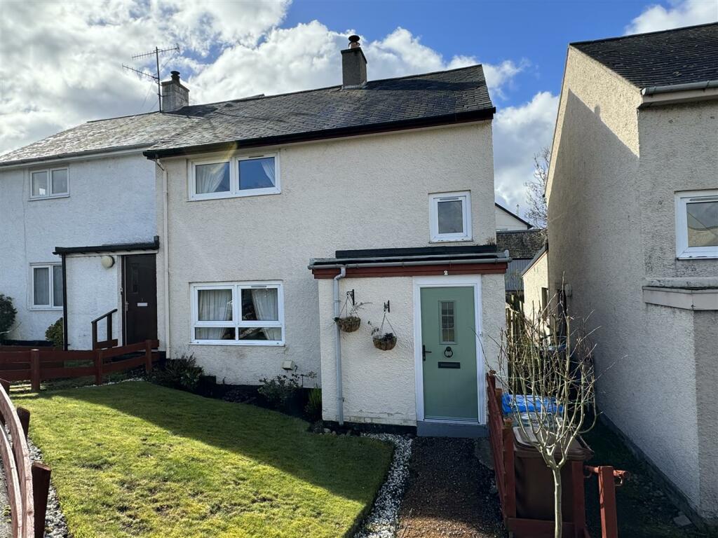 2 bedroom semidetached house for sale in 2 Milton Park, Aviemore, PH22