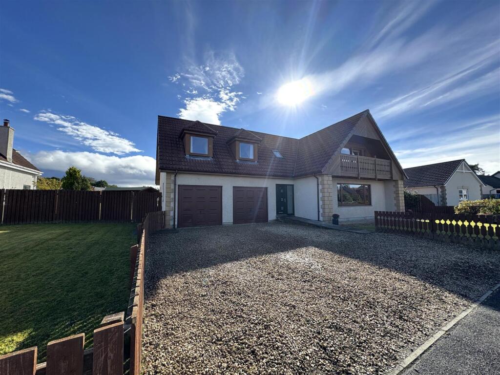 Main image of property: 48 Redwood Avenue, Inverness