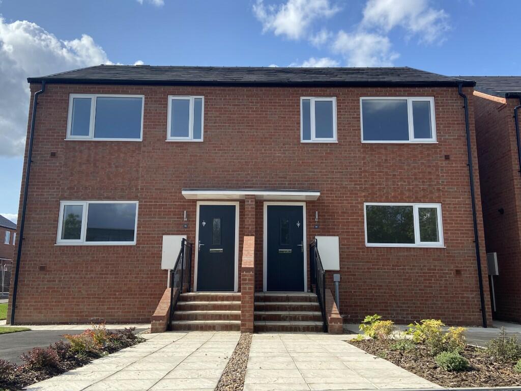 3 bedroom semidetached house for sale in Dovecote Lane, Nottingham