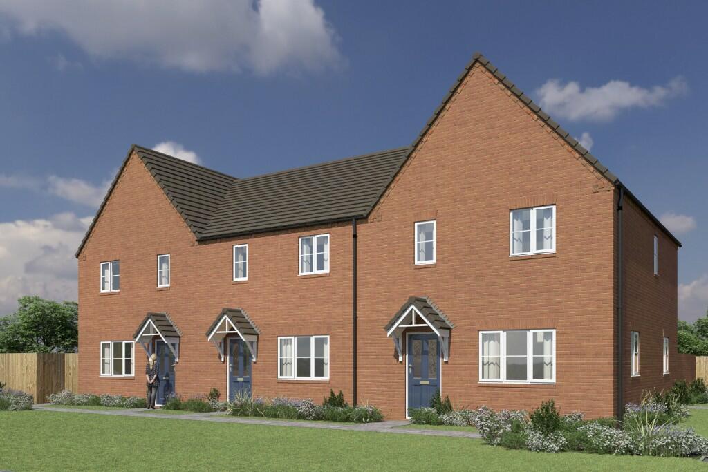 3 bedroom end of terrace house for sale in Box Road, Cam, Dursley