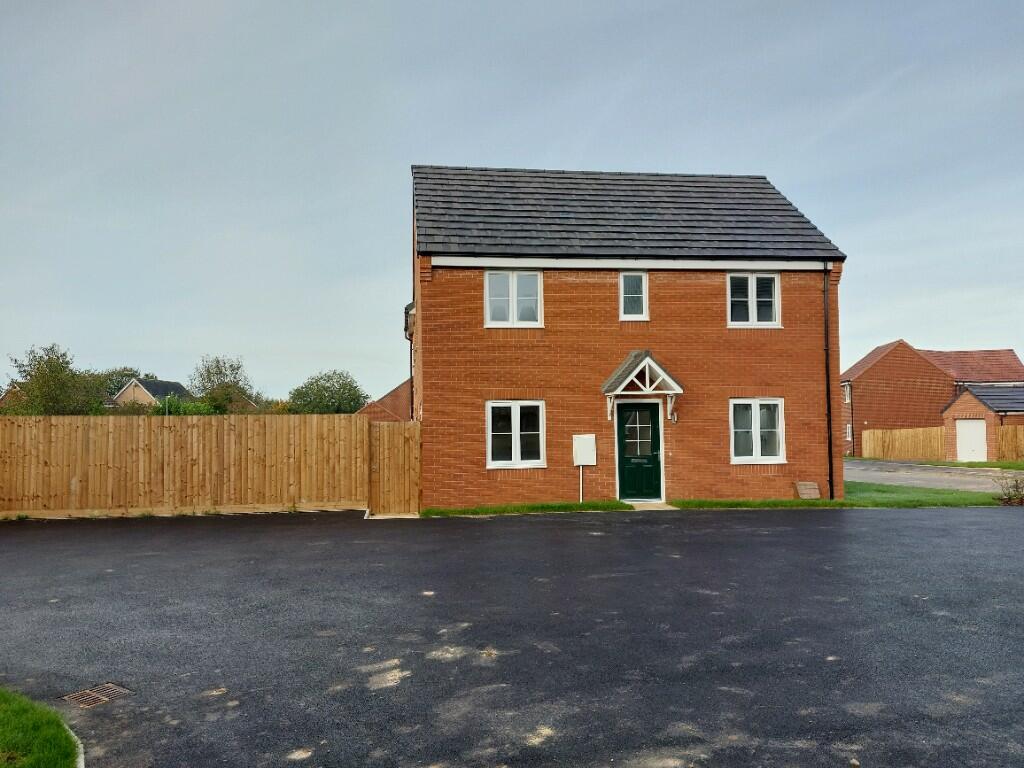 3 bedroom semidetached house for sale in Blyth Way, DN37