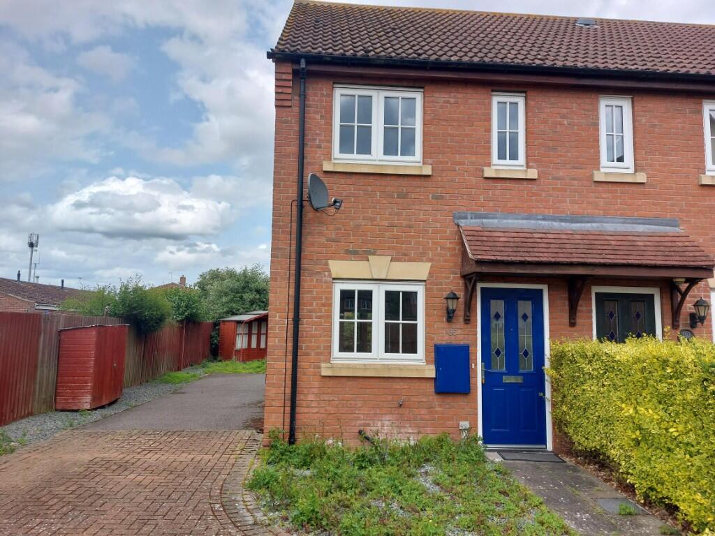 Main image of property: Kings Manor, LN4