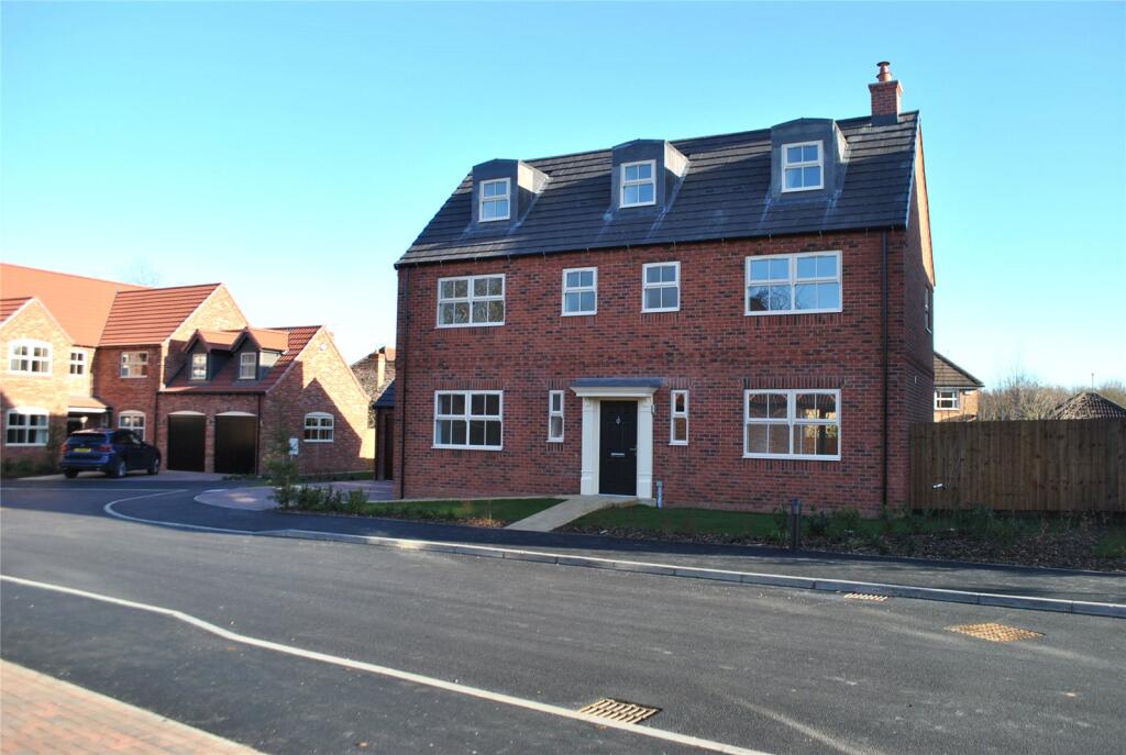 Main image of property: The Heights, Hutchinson Road, Newark, Notts, NG24