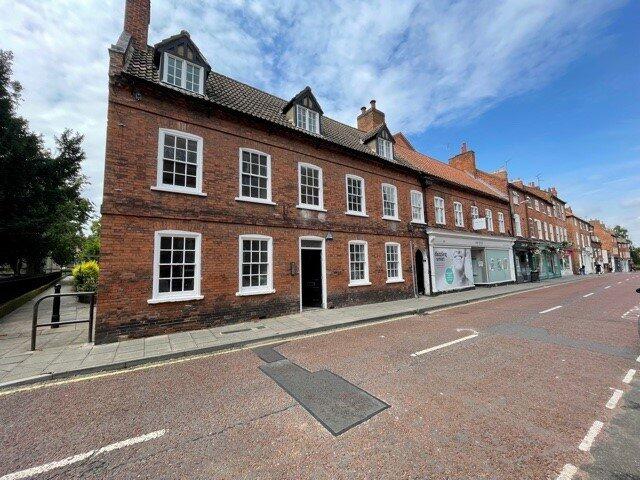 Main image of property: Appletongate, Newark, Notts, NG24