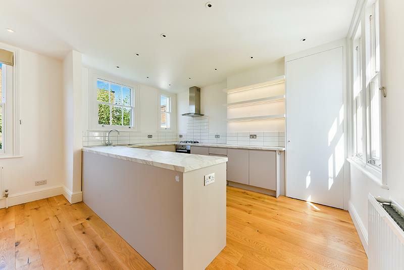 2 bedroom flat for rent in 2224 Peterborough Road, Parsons Green