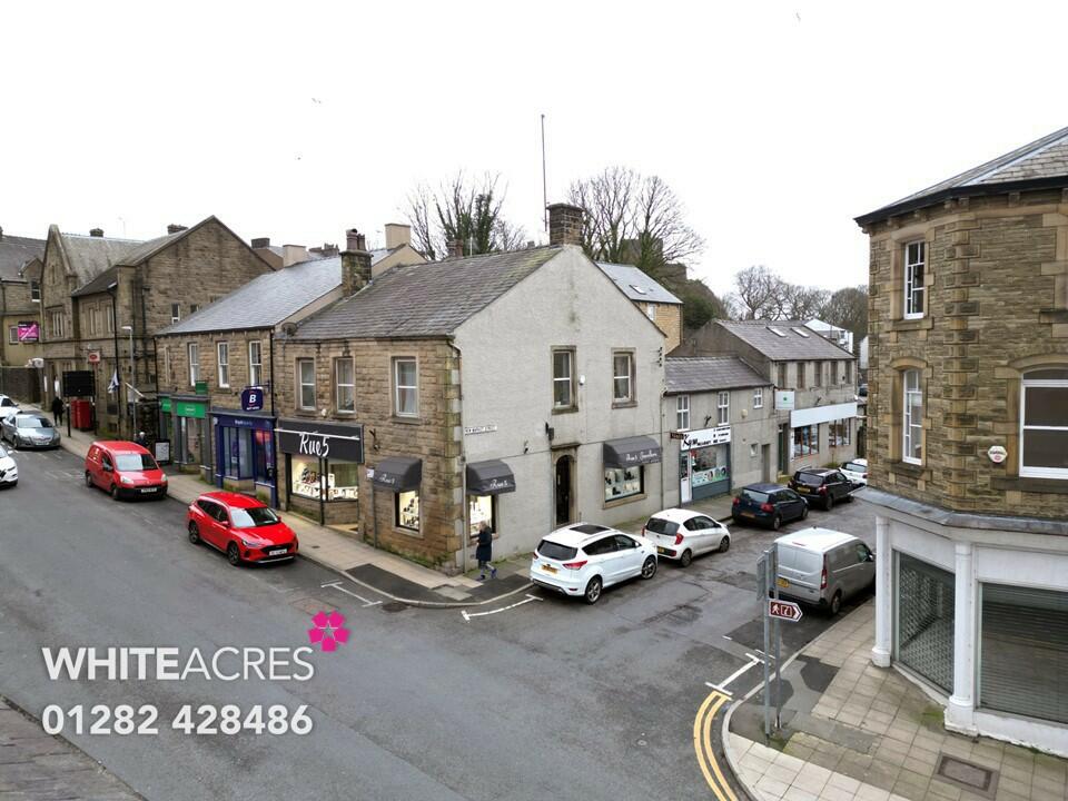 Main image of property: Two Shops & Two Flats , 5 King Street & 1B New Market Street, Clitheroe, BB7 2EL