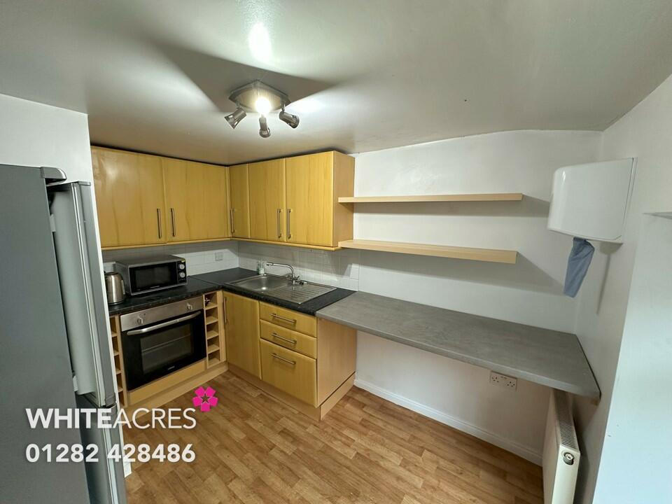 Additional property image - 18 Castlegate, Clitheroe, BB7 1AZ