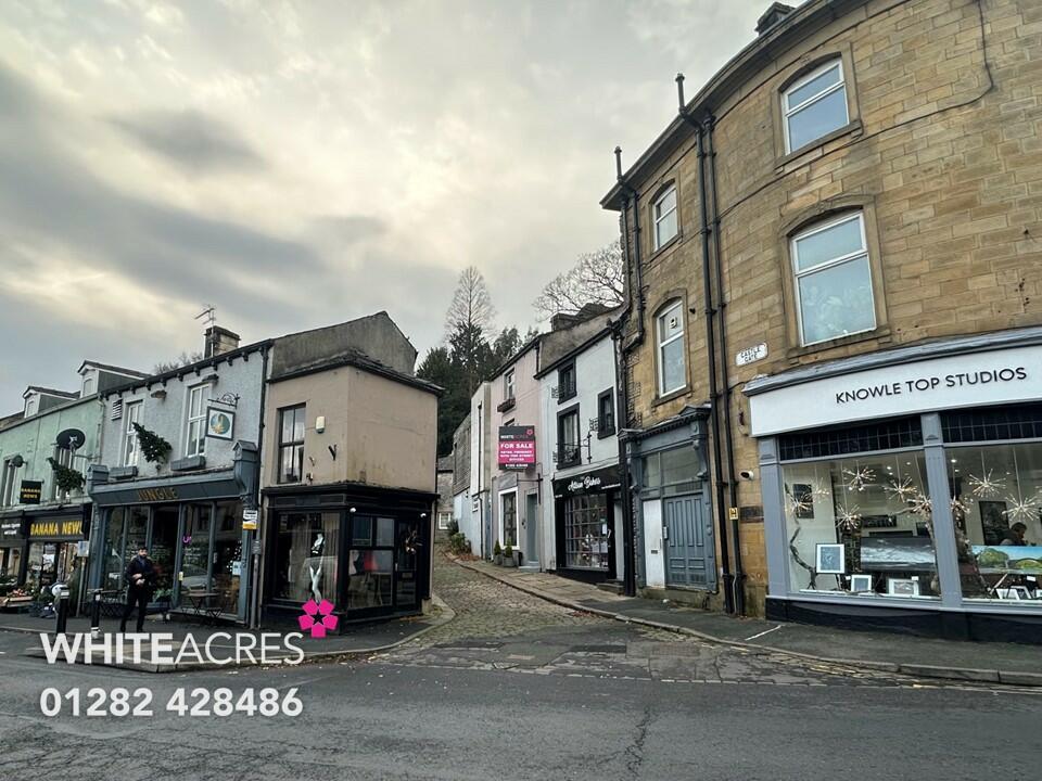 Additional property image - 18 Castlegate, Clitheroe, BB7 1AZ