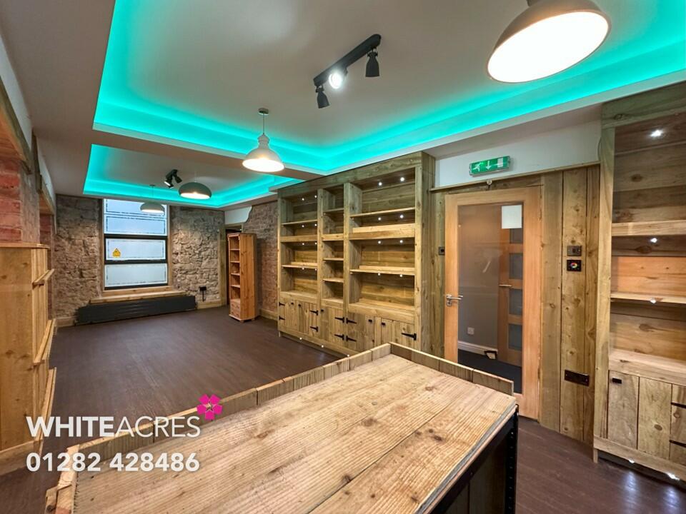 Additional property image - 18 Castlegate, Clitheroe, BB7 1AZ