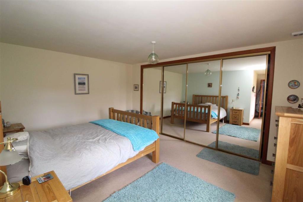 6 bedroom detached house for sale in The Old Brewery, Brewery Road