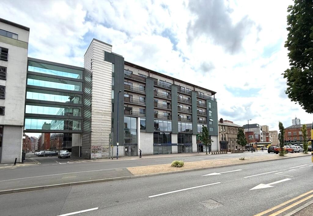 Main image of property: Oldham Road, Manchester, M4