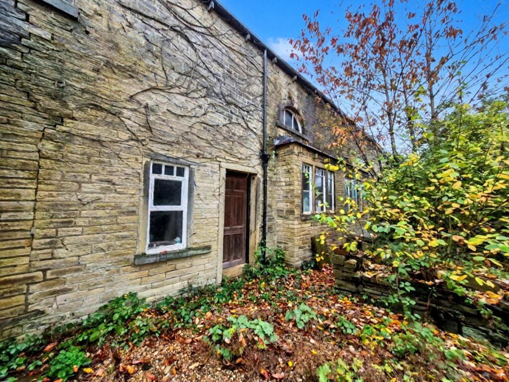 Main image of property: Heath Road, Halifax, West Yorkshire, HX3
