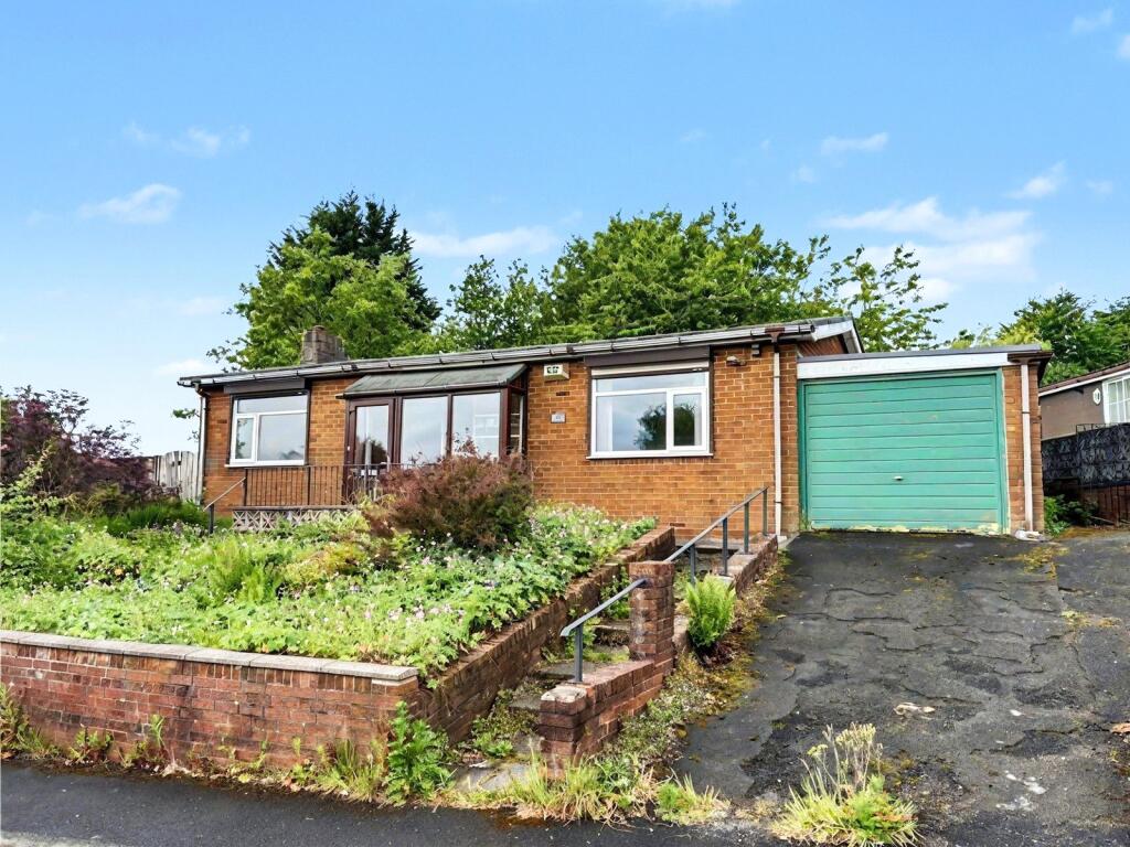 Main image of property: Warren Lane, Oldham, Greater Manchester, OL8