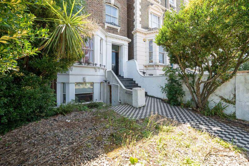 Main image of property: Uxbridge Road W12