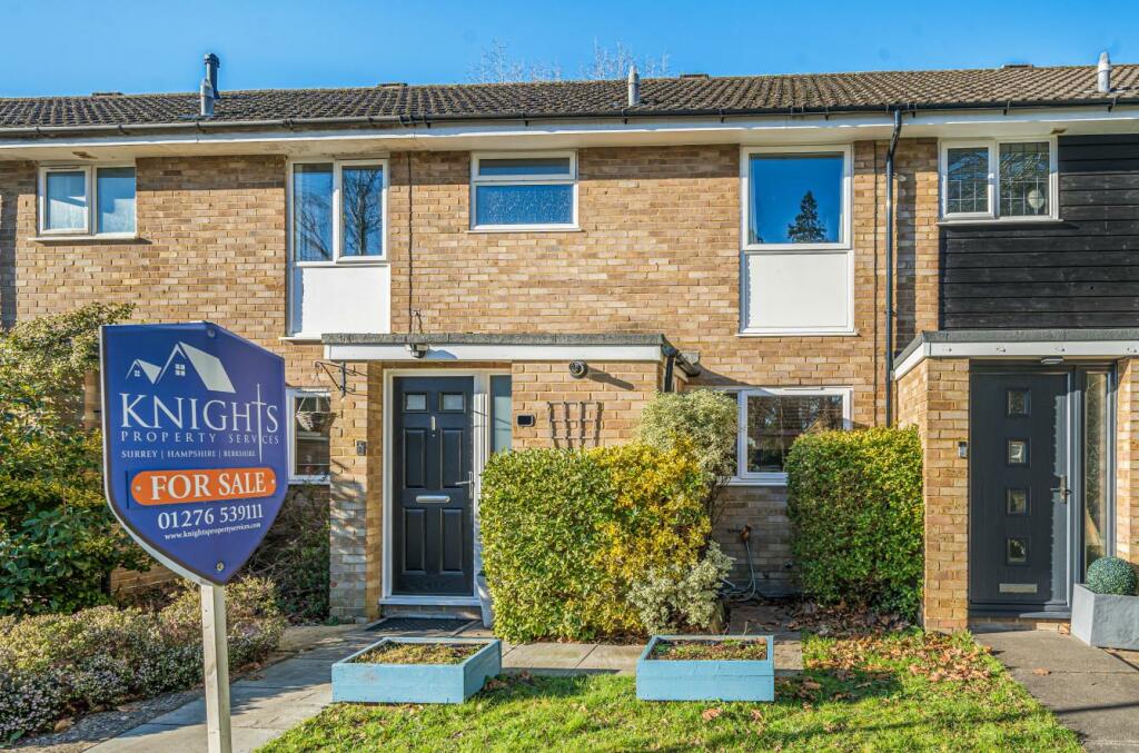 3 bedroom house for sale in Inglewood Avenue, Camberley, GU15
