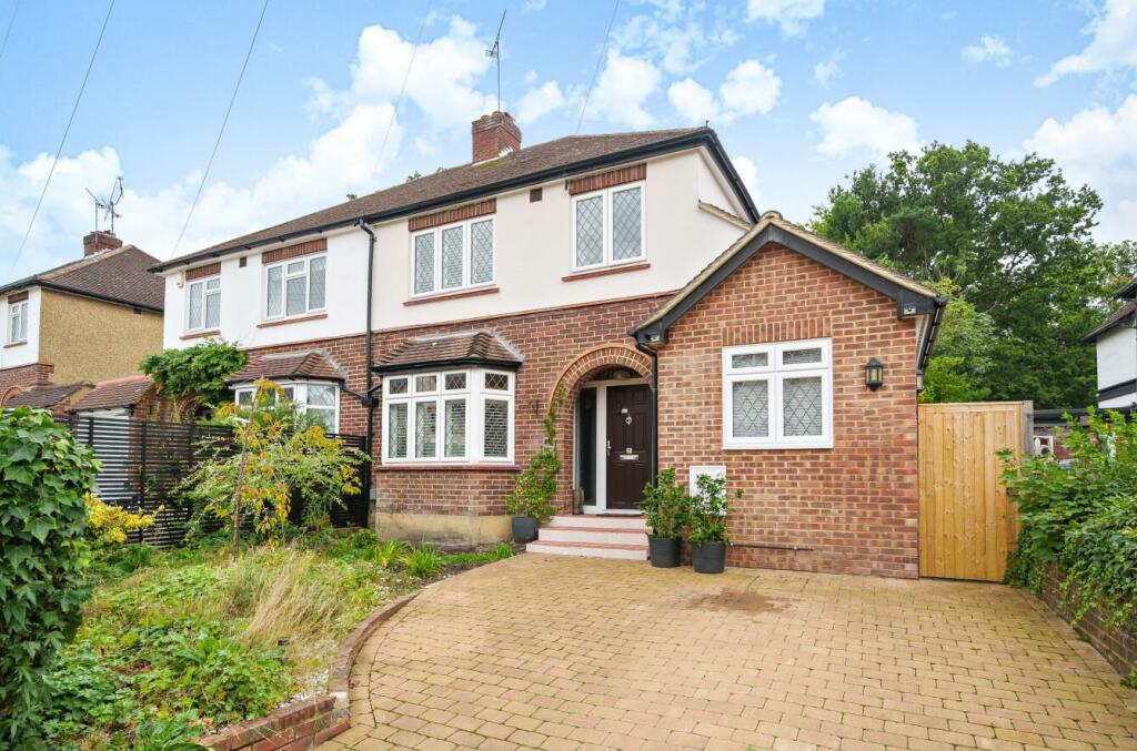 Main image of property: Gordon Avenue, Camberley