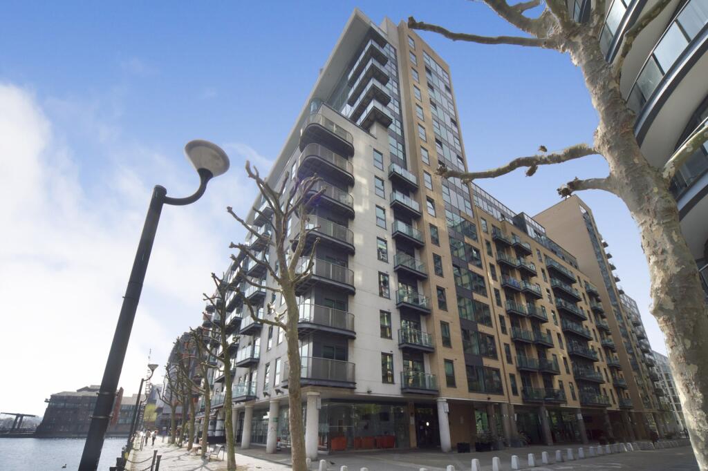 Main image of property: Millharbour, London, E14