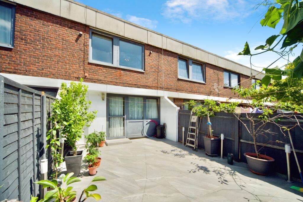 Main image of property: Brackenfield Close, London, E5
