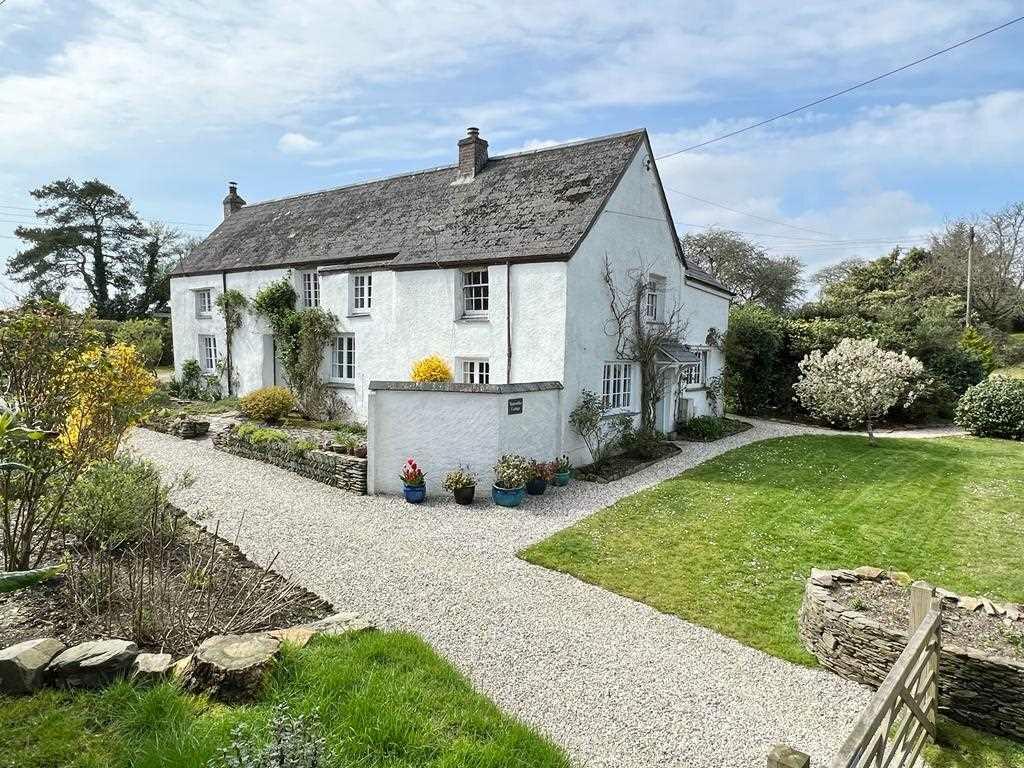 5 bedroom property for sale in Treworthal, The Roseland Peninsula ...