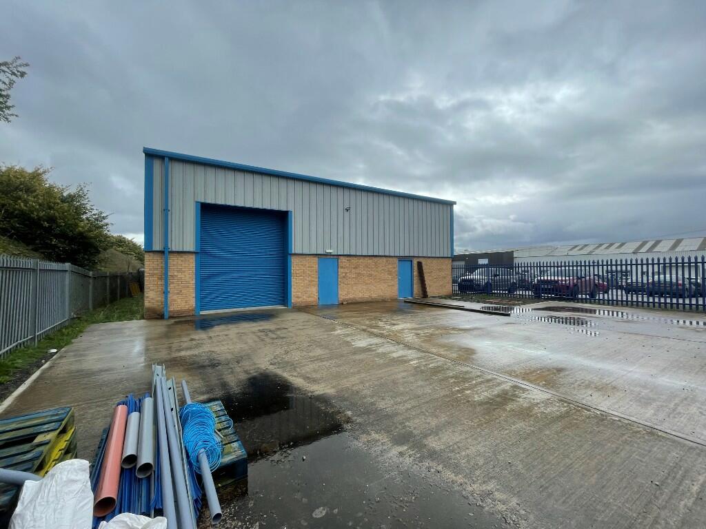 Light industrial facility to lease in Unit 9, Ashvale road Industrial