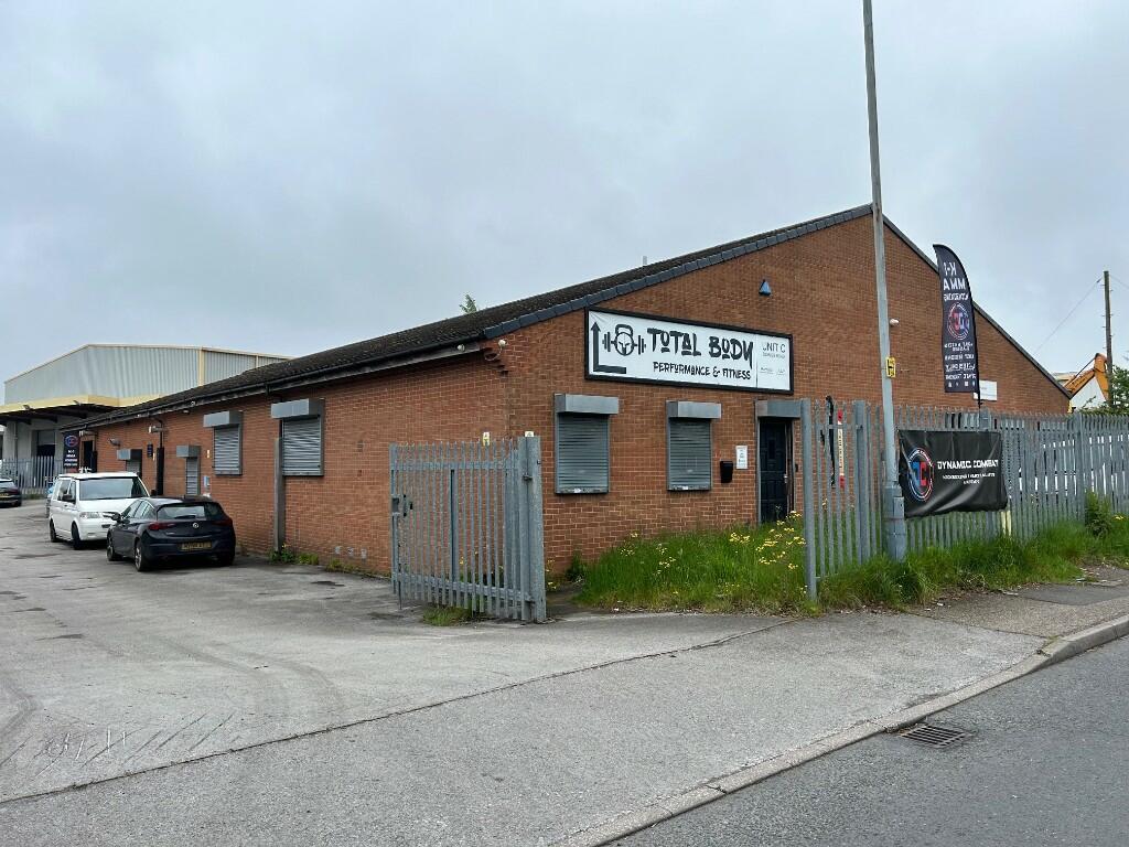 Main image of property: Unit C, Sidings Road, Lowmoor Business Park, Kirkby in Ashfield, NG17 7JZ