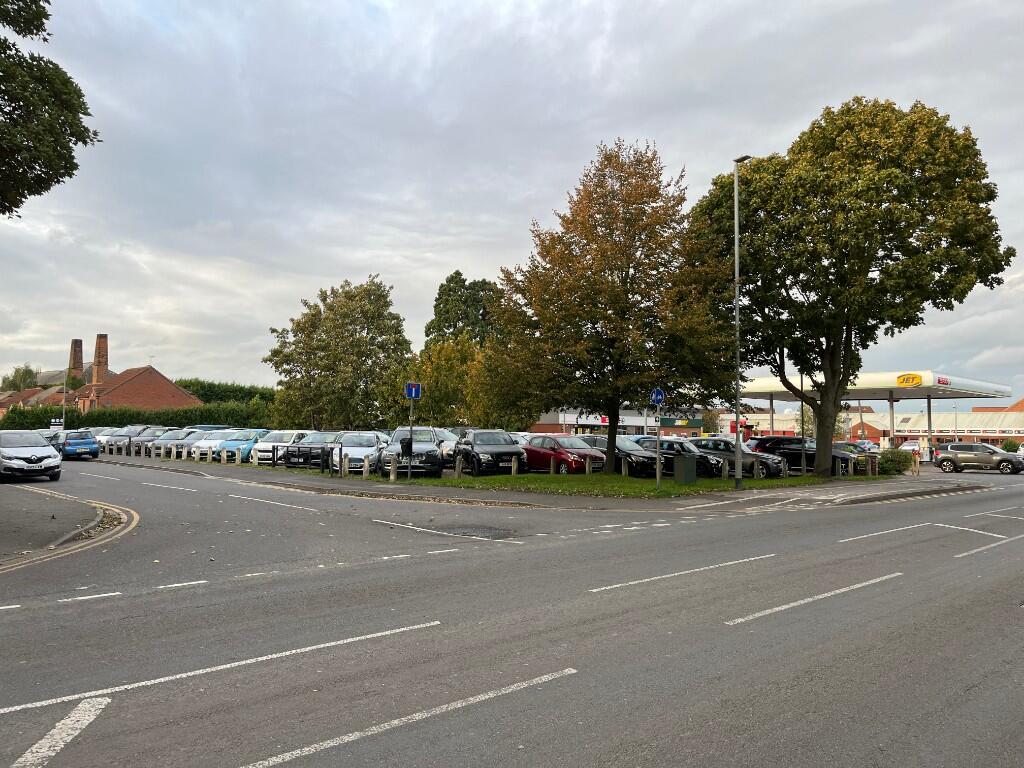 Main image of property: Land on Farndon Road, Newark, Nottinghamshire, NG24