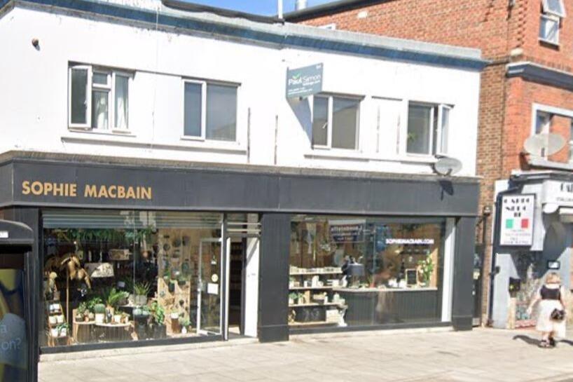 High street retail property to lease in Stoke Newington High Street