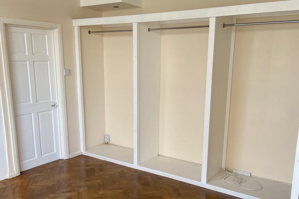 Additional property image - Elmers End Road, Beckenham, Kent, BR3