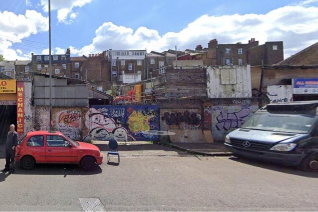 Main image of property: Seven Sisters Road, Tottenham, London, N15