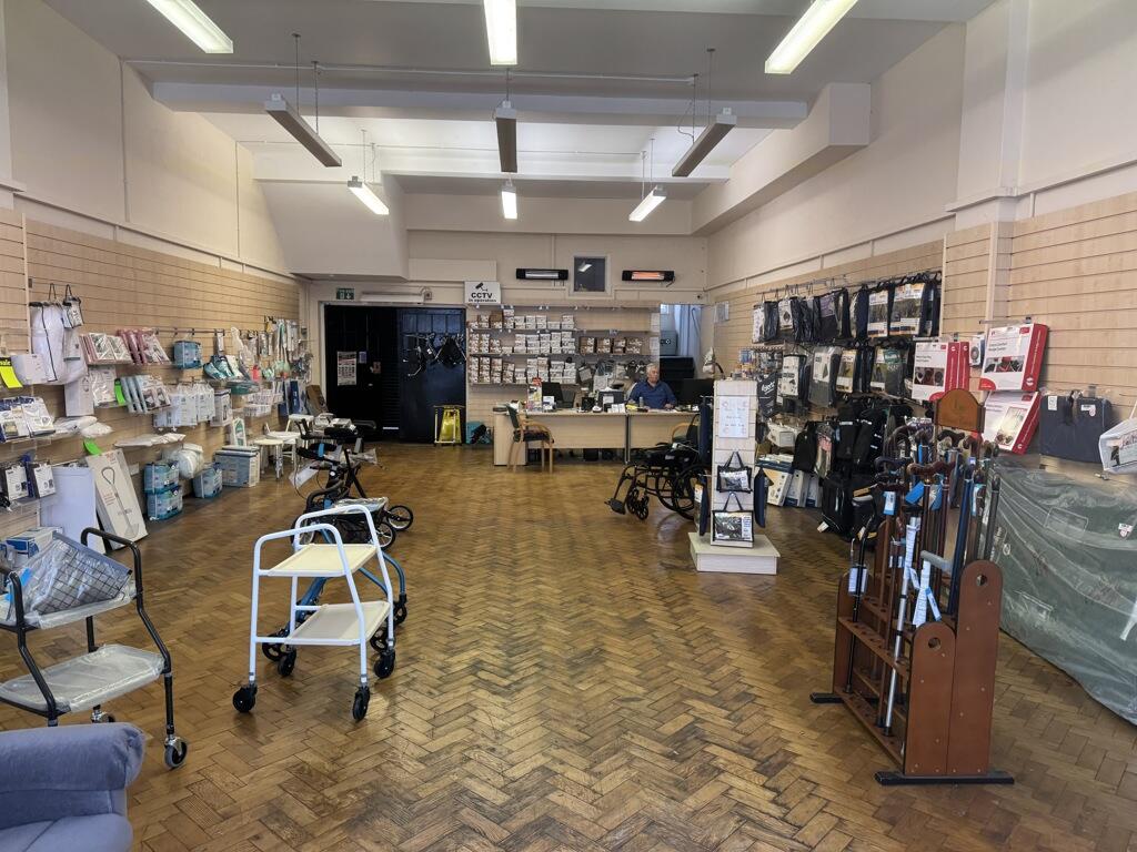 Main image of property: High Road, London, N12