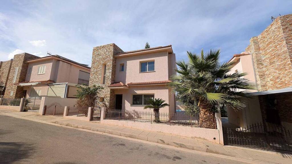 Main image of property: Famagusta, Pernera