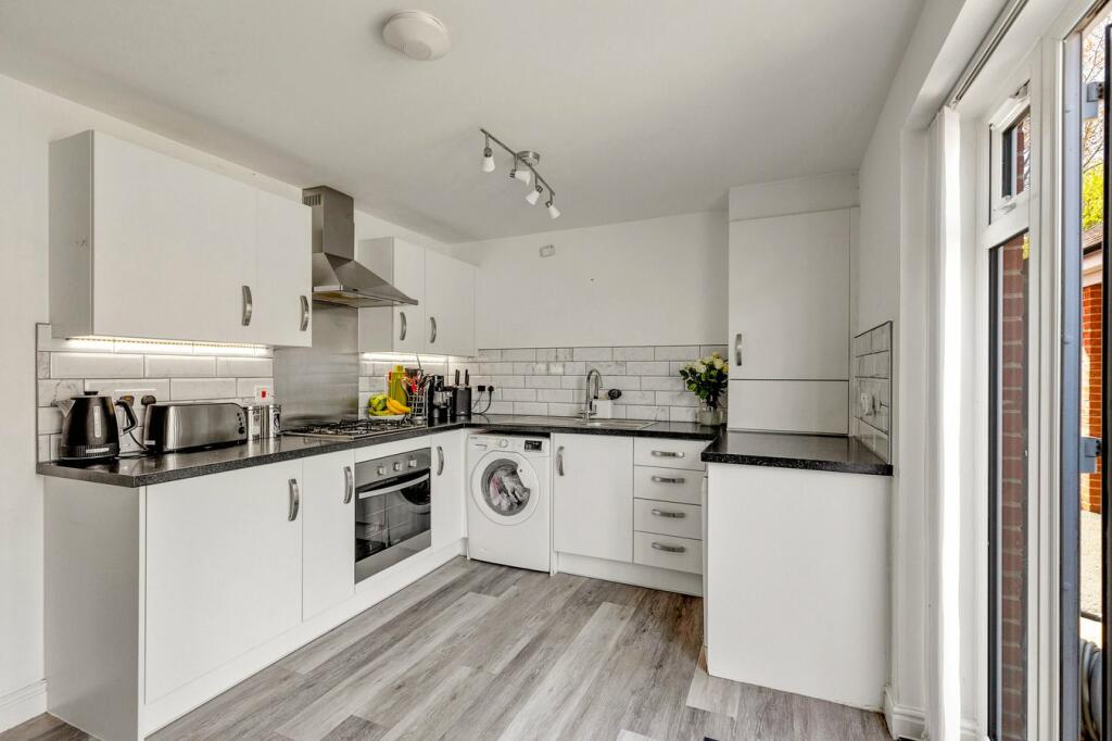 3 bedroom semidetached house for sale in Horn Street, Folkestone, CT20