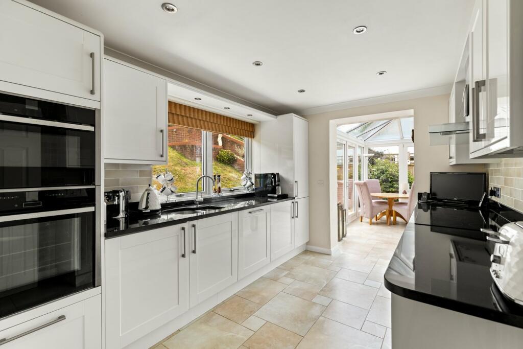 Additional property image - Radnor Cliff Crescent, Folkestone, CT20