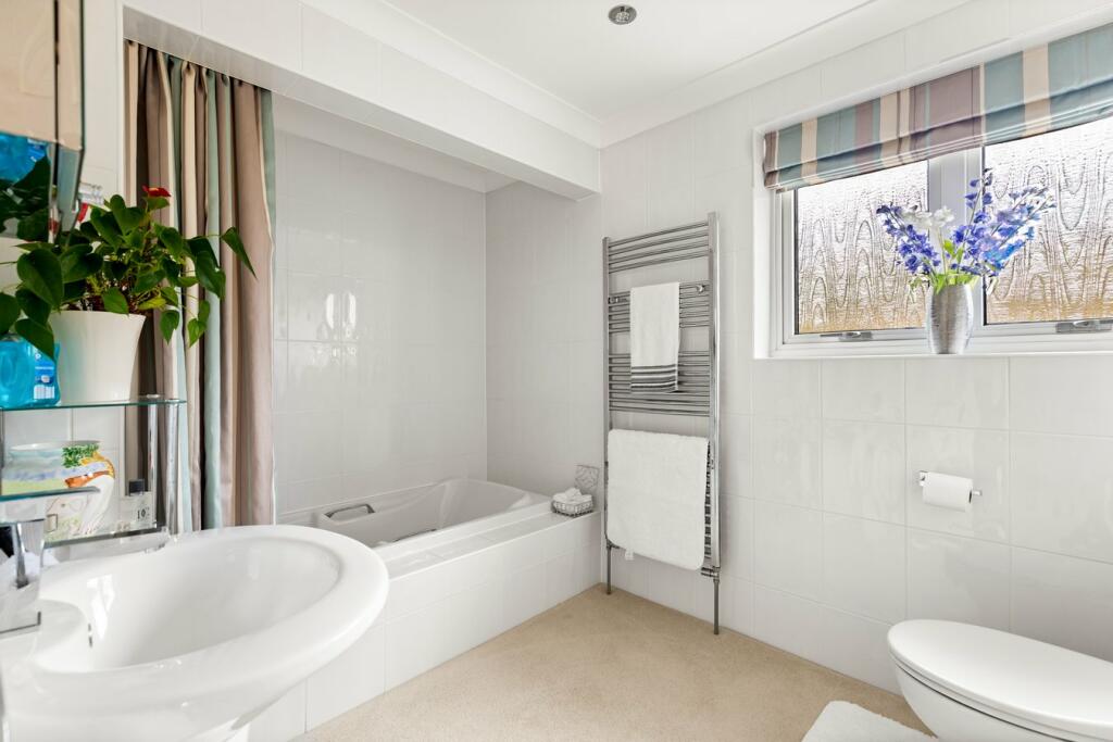 Additional property image - Radnor Cliff Crescent, Folkestone, CT20