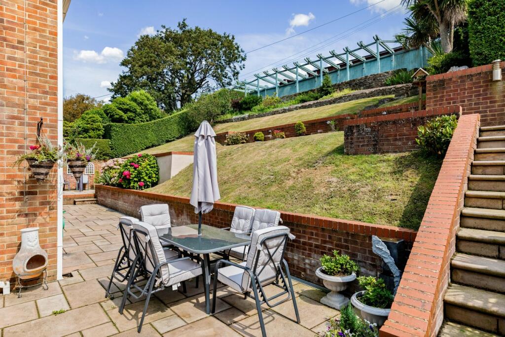 Additional property image - Radnor Cliff Crescent, Folkestone, CT20