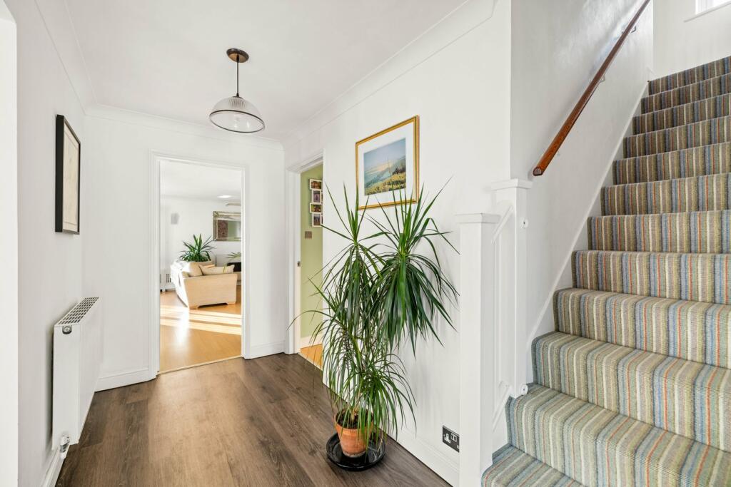 Additional property image - Upper Corniche, Sandgate, Folkestone, CT20
