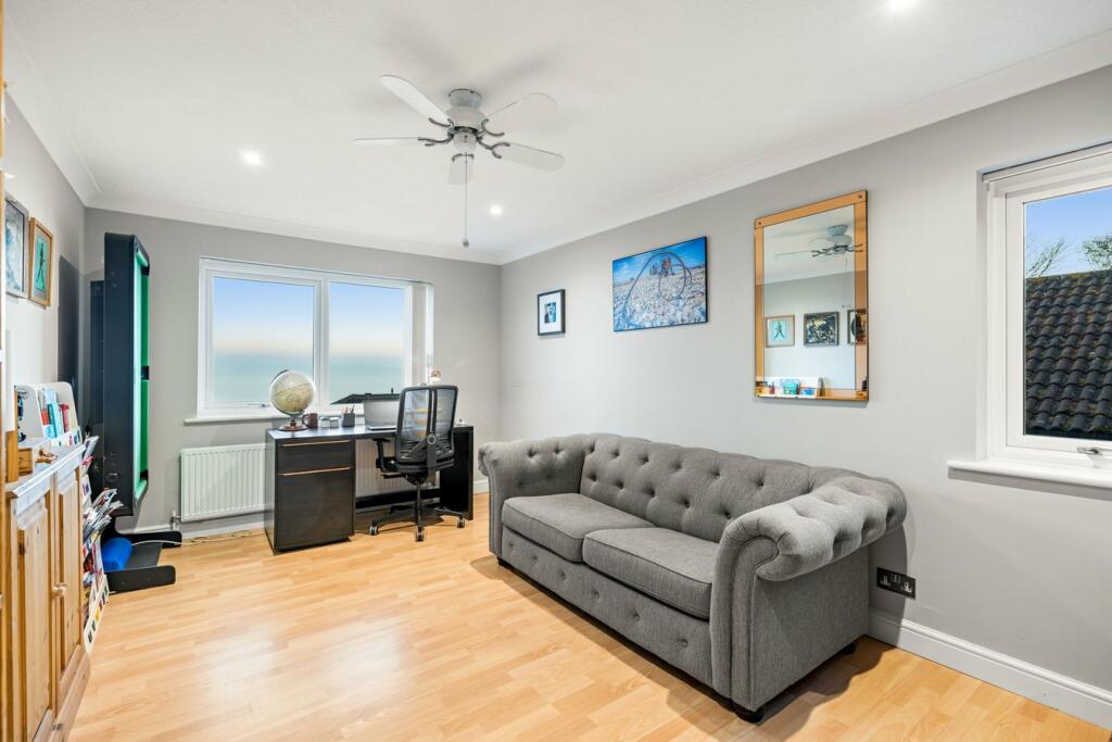 Additional property image - Upper Corniche, Sandgate, Folkestone, CT20