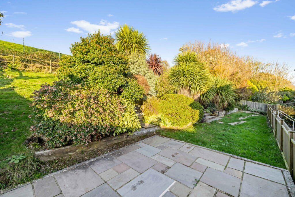 Additional property image - Upper Corniche, Sandgate, Folkestone, CT20