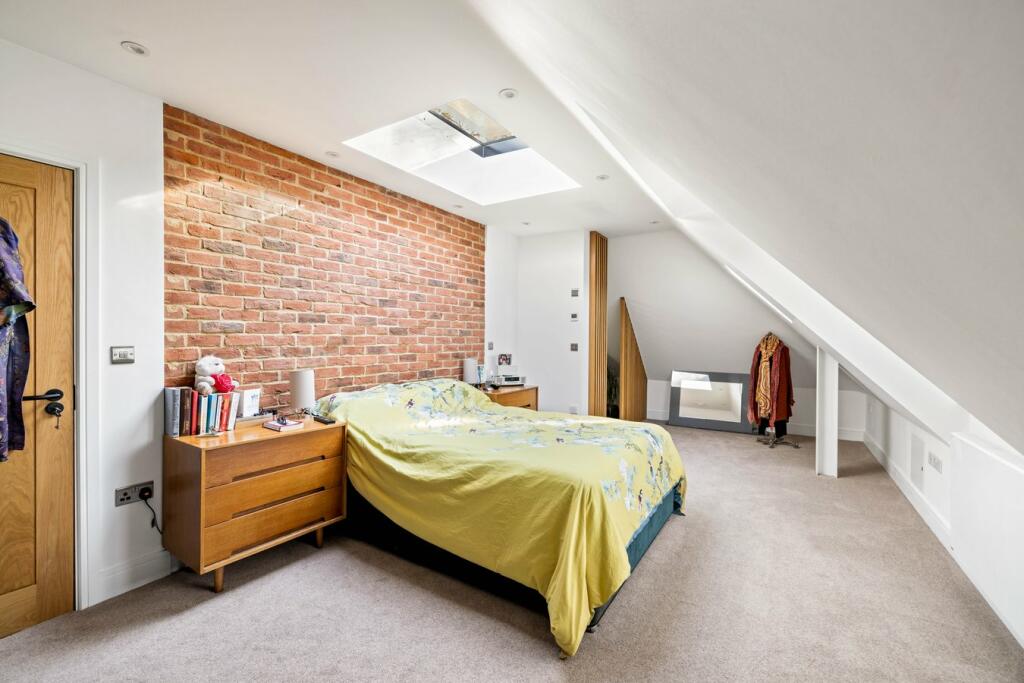 Additional property image - North Road, Hythe, CT21