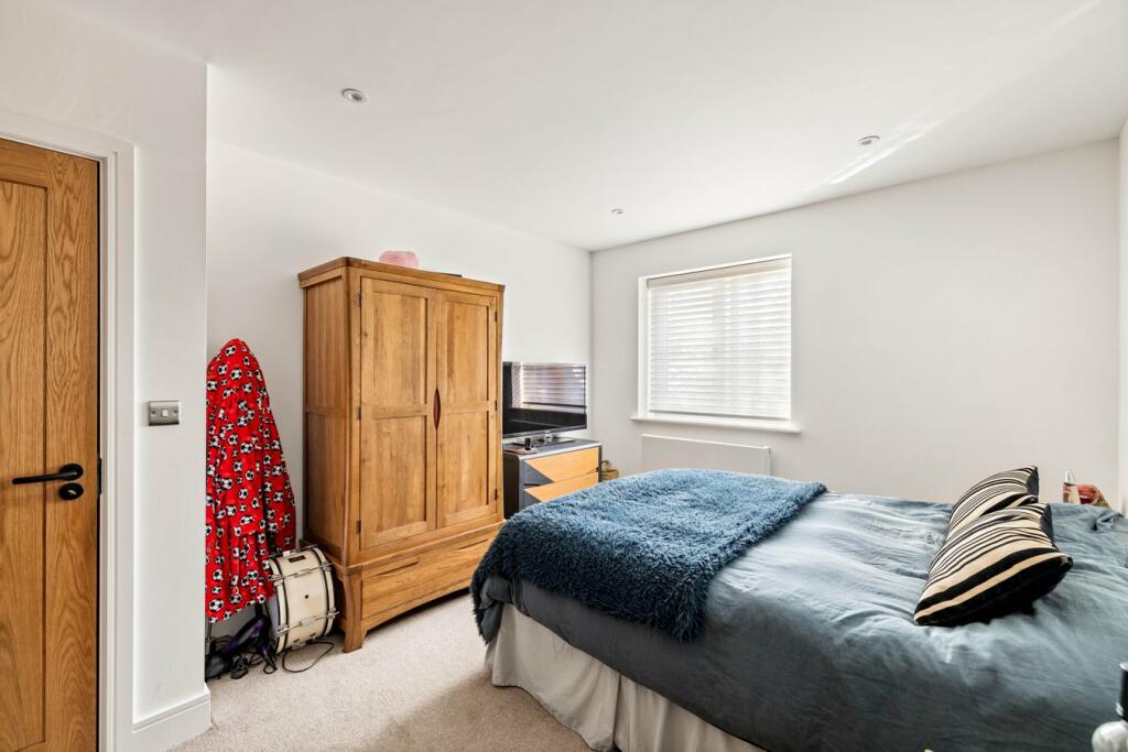 Additional property image - North Road, Hythe, CT21