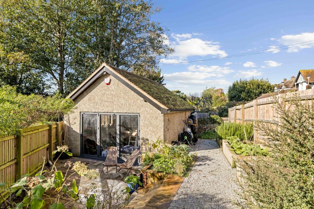 Additional property image - North Road, Hythe, CT21