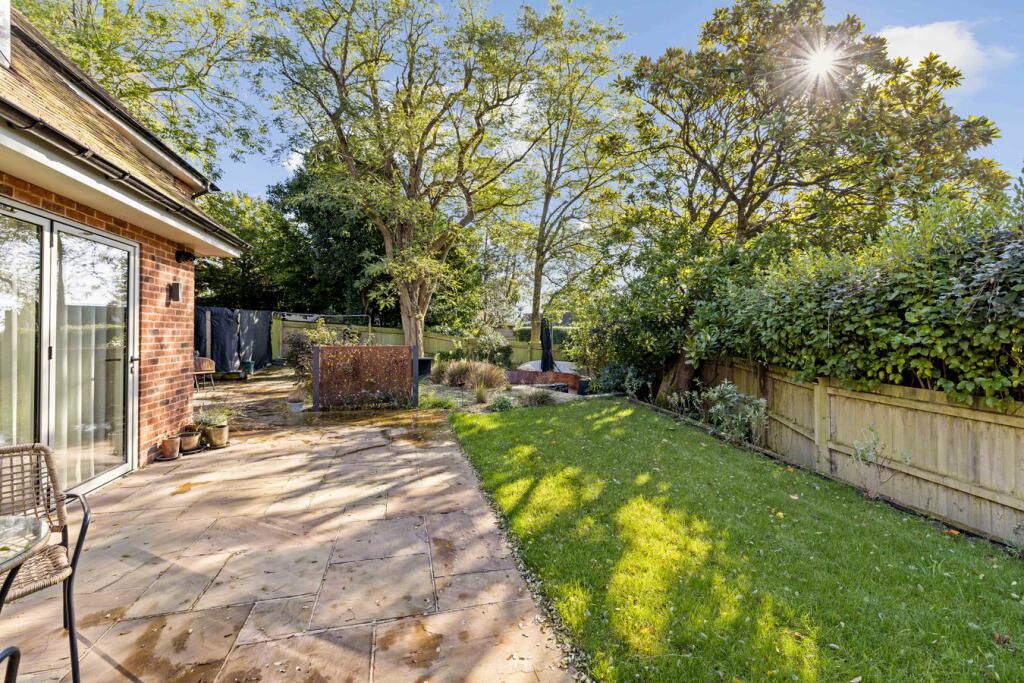 Additional property image - North Road, Hythe, CT21