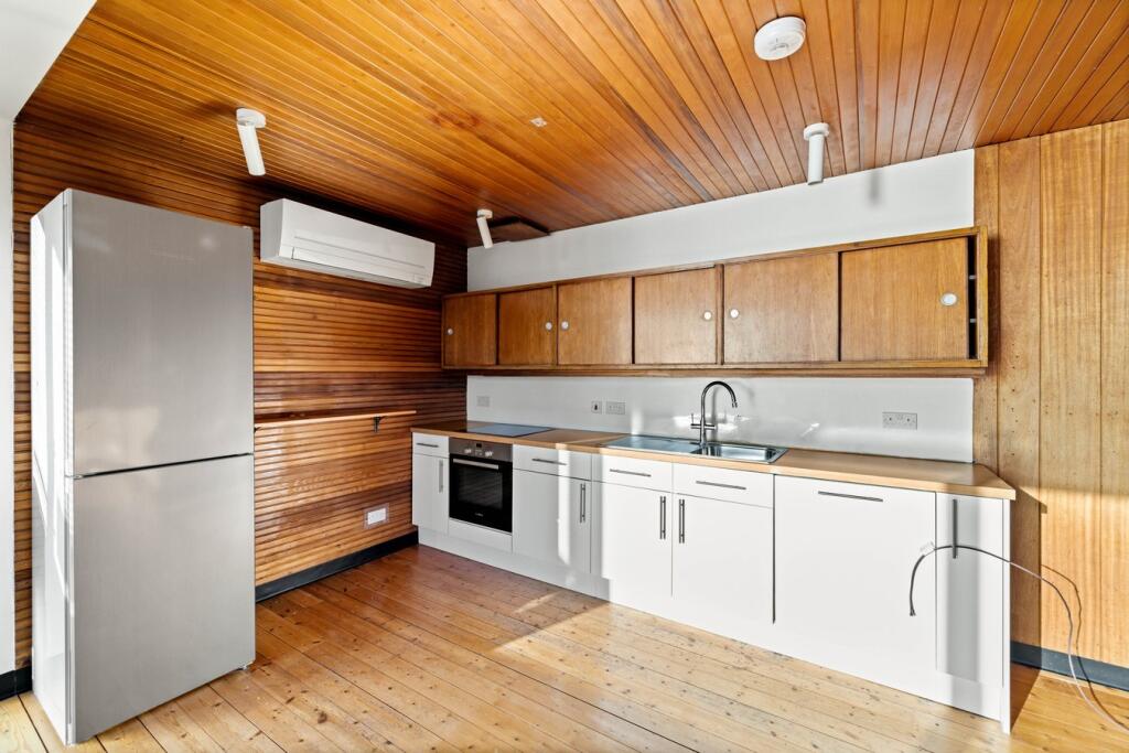 Additional property image - Radnor Cliff, Folkestone, CT20