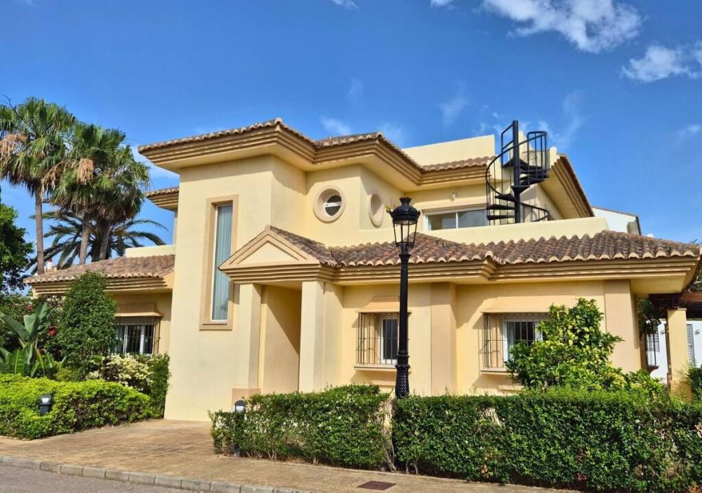 Main image of property: Andalucia, Cádiz, Sotogrande