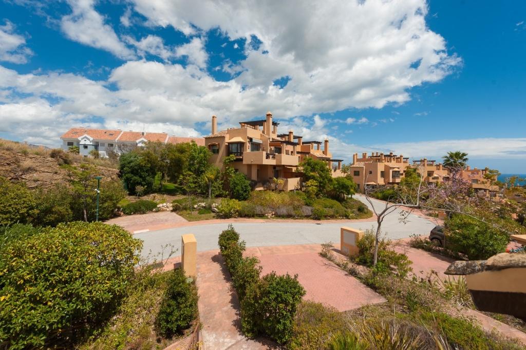 4 bedroom town house for sale in Andalucia, Malaga, Sitio de Calahonda, Spain