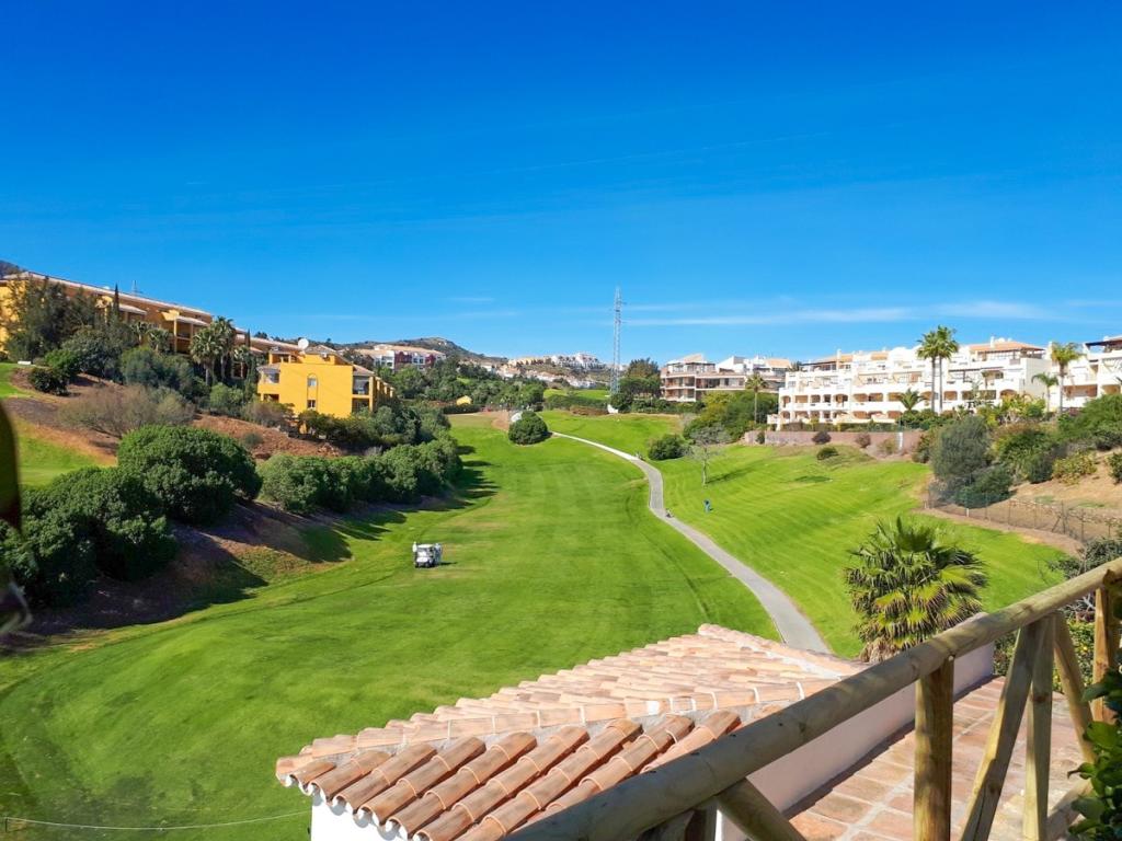 3 bedroom town house for sale in Andalucia, Malaga, Sitio De Calahonda