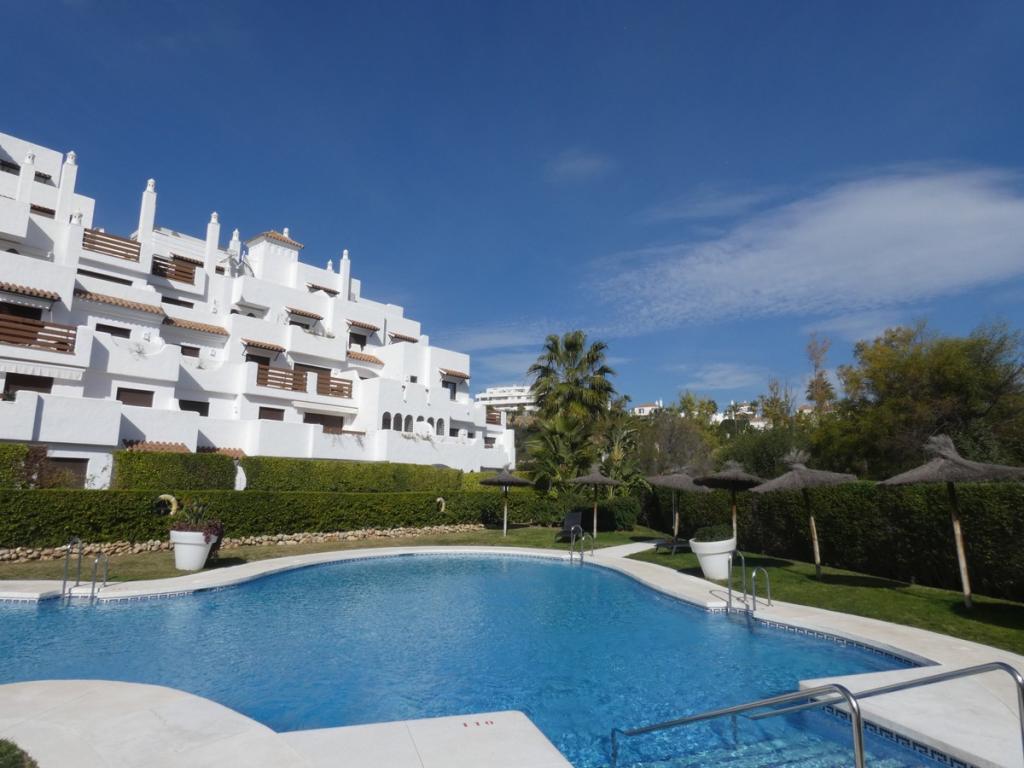 2 bedroom apartment for sale in Andalucia, Malaga, Estepona, Spain